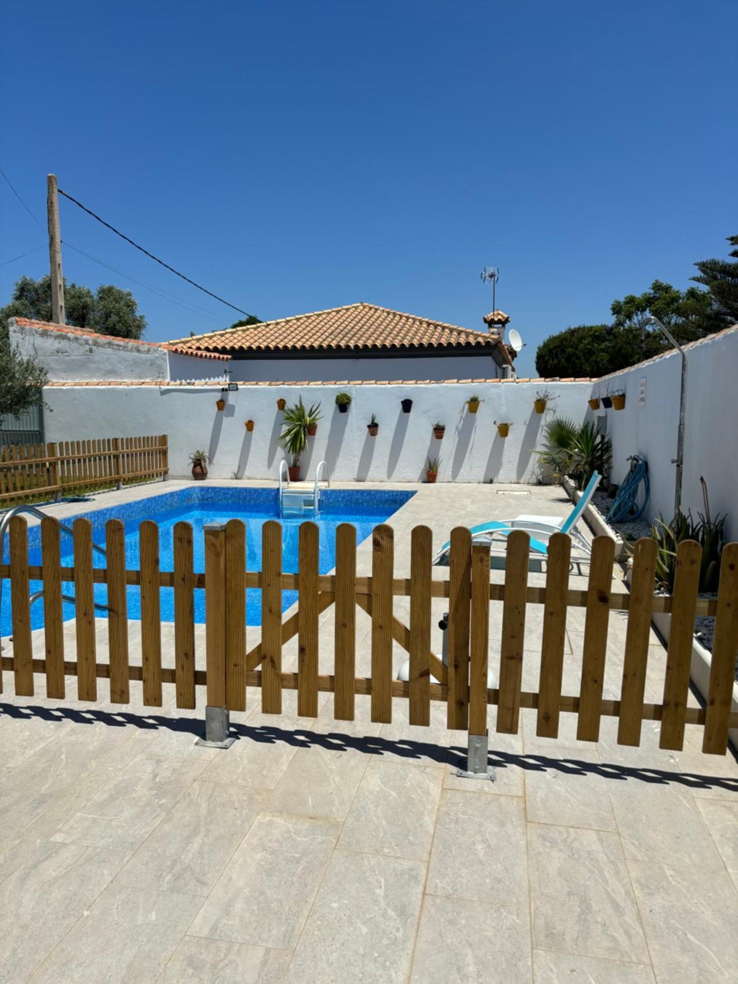 Fantastico Chalet Con Piscina 2 Km De La Barrosa Chiclana de la Frontera Eksteriør bilde